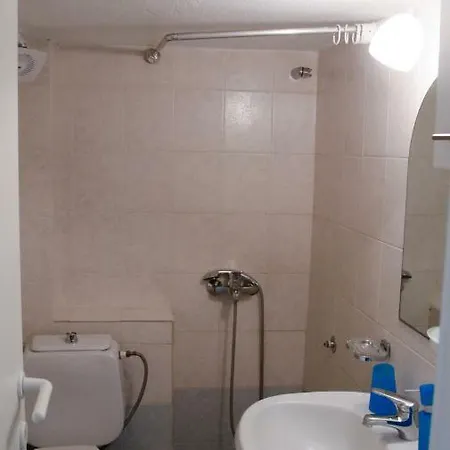 Apartment Nanas