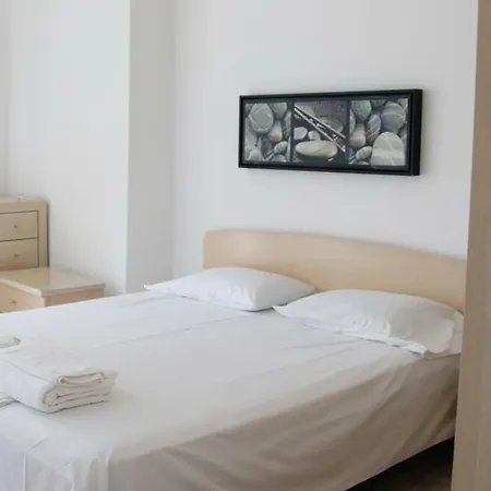 Nanas Apartment *