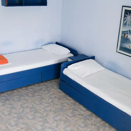 Nanas Apartman Metamórfoszi